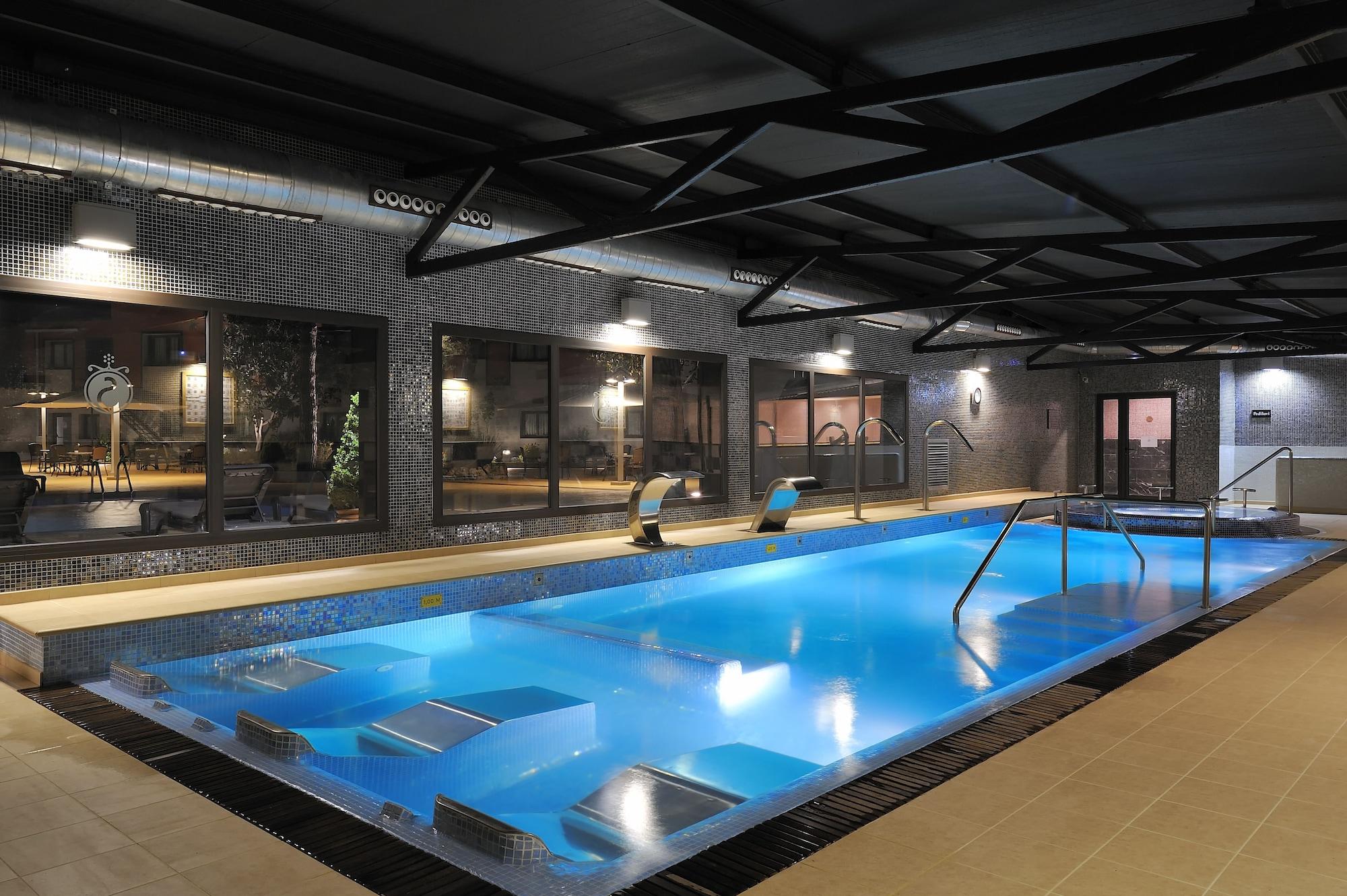 Riudellots de la Selva Salles Hotel Aeroport De Girona מראה חיצוני תמונה
